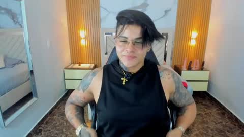 Karol and Luna online show from June 11, 8:18 pm