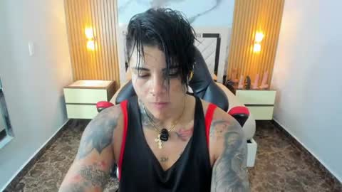 Snapshot of karolandluna chatting on July 15, 12:21 pm Karol and Luna online show from July 15, 12:21 pm