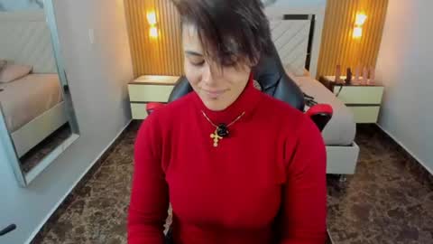 Snapshot of karolandluna chatting on July 31, 7:57 pm Karol and Luna online show from July 31, 7:57 pm