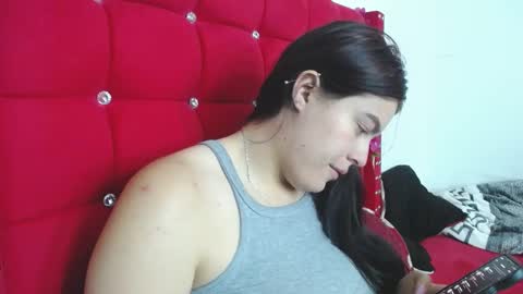 Snapshot of karolay_su chatting on February 19, 2:12 pm ARIANNA online show from February 19, 2:12 pm