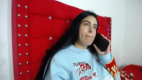 Snapshot of karolay_su chatting on February 21, 5:24 am ARIANNA online show from February 21, 5:24 am