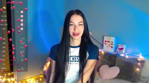 Snapshot of karolina_hottie_ chatting on September 18, 2:02 am Kira online show from September 18, 2:02 am