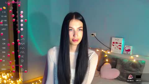Snapshot of karolina_hottie_ chatting on September 22, 2:13 am Kira online show from September 22, 2:13 am
