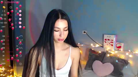 Kira online show from November 10, 1:59 am