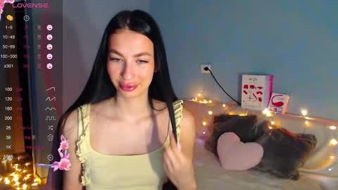 Kira online show from March 16, 1:44 am