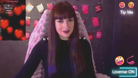 Caroline online show from October 23, 8:35 am