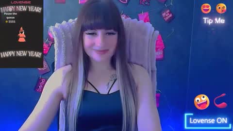 Caroline online show from May 4, 5:47 am