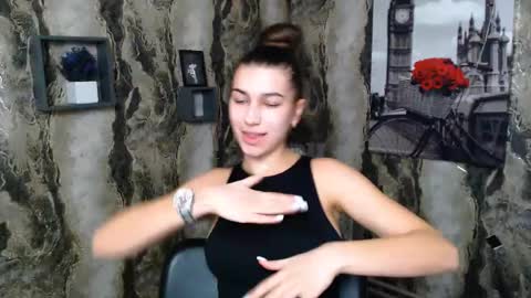 Snapshot of karolinamex_ chatting on February 10, 9:47 am Karolina online show from February 10, 9:47 am