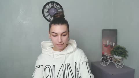 Snapshot of karolinamex_ chatting on February 23, 7:00 am Karolina online show from February 23, 7:00 am