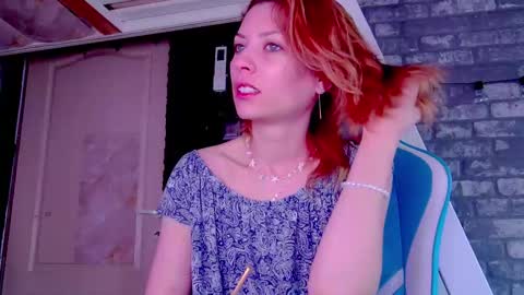 Snapshot of karoline121 chatting on March 10, 4:49 am karoline121 online show from March 10, 4:49 am