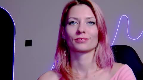 Snapshot of karoline121 chatting on October 29, 9:16 pm karoline121 online show from October 29, 9:16 pm