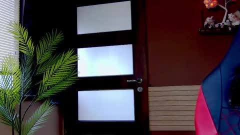 karoline121 online show from December 21, 10:11 am