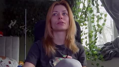 karoline121 online show from January 19, 11:14 am