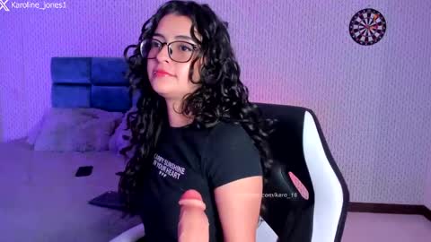Karoline  online show from April 30, 8:15 pm
