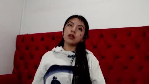 Snapshot of karolineburnx chatting on January 13, 9:30 am Isa online show from January 13, 9:30 am