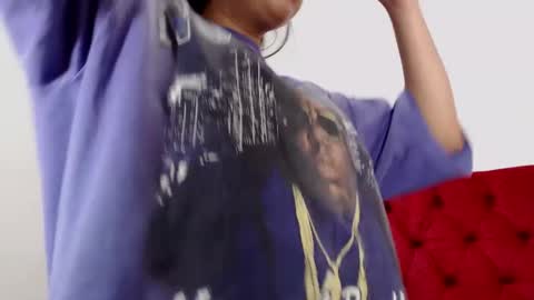 Snapshot of karolineburnx chatting on February 16, 2:42 am Isa online show from February 16, 2:42 am