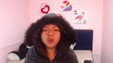 Snapshot of karolineburnx chatting on February 28, 11:58 am Isa online show from February 28, 11:58 am