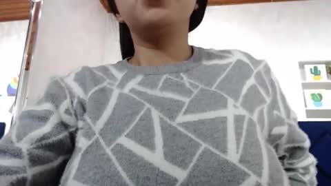 Snapshot of karolineburnx chatting on October 30, 3:19 am Isa online show from October 30, 3:19 am