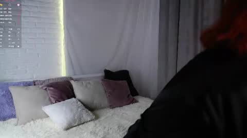 Snapshot of karolinerush chatting on June 21, 2:19 pm lina online show from June 21, 2:19 pm