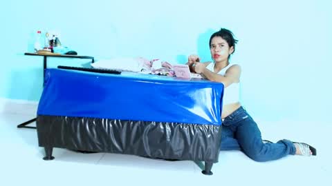 karol online show from May 7, 6:35 pm