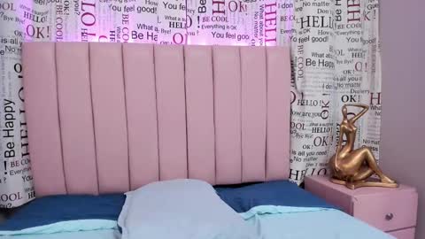 Snapshot of karoly_ocampo chatting on February 13, 11:58 pm karoly online show from February 13, 11:58 pm