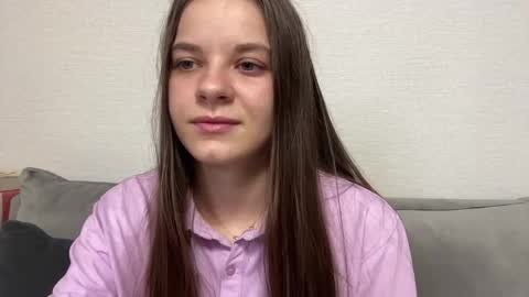 Lia online show from May 22, 4:01 pm