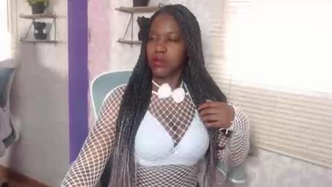 Snapshot of karooll_smit chatting on October 23, 12:26 pm karooll_smit online show from October 23, 12:26 pm