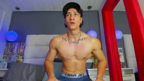 Snapshot of karybig3 chatting on February 18, 6:26 am ---Kary--- online show from February 18, 6:26 am