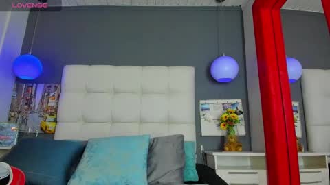 Snapshot of karybig3 chatting on February 19, 3:28 am ---Kary--- online show from February 19, 3:28 am