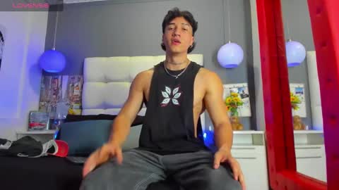 Snapshot of karybig3 chatting on February 22, 4:29 am ---Kary--- online show from February 22, 4:29 am