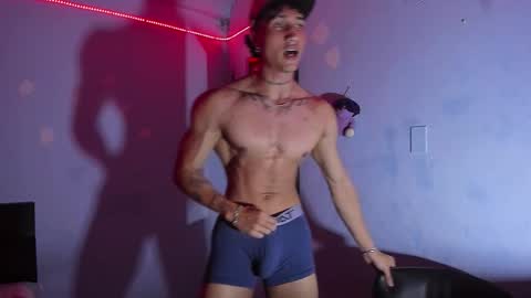 Snapshot of karybig3 chatting on September 29, 6:40 am ---Kary--- online show from September 29, 6:40 am