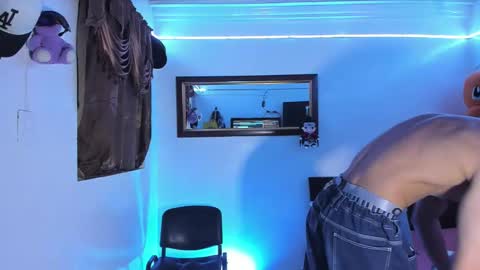 ---Kary--- online show from December 22, 5:26 am