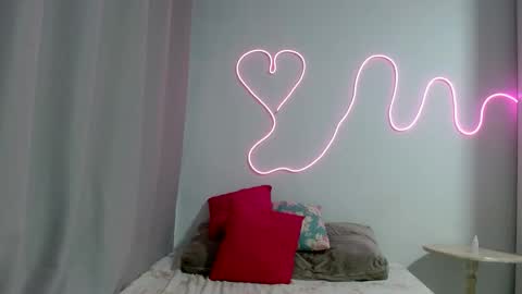 Tamires e Maicon online show from January 27, 11:43 pm