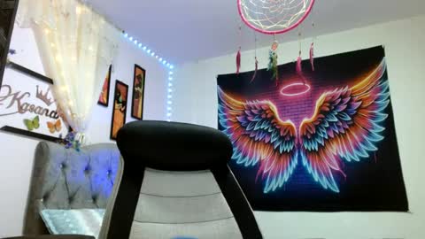 kasandra online show from June 19, 2:05 am