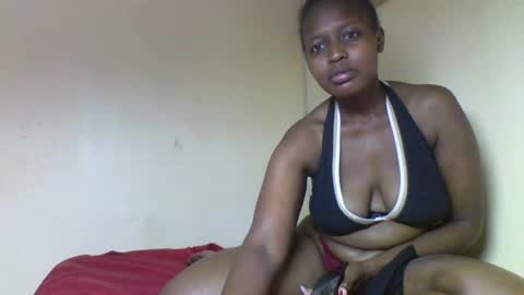 kashy_ online show from June 14, 4:42 pm