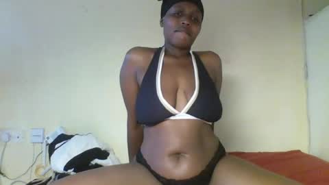 kashy_ online show from June 21, 11:46 am