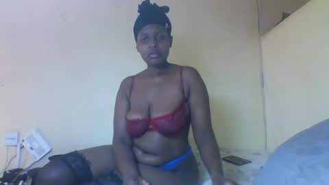 kashy_ online show from June 23, 6:50 pm