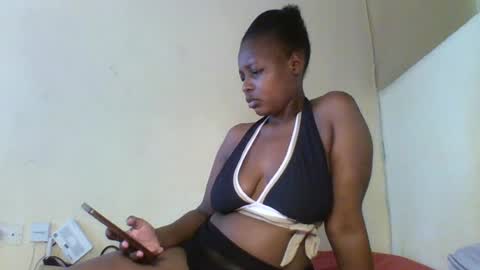 kashy_ online show from July 8, 12:31 pm