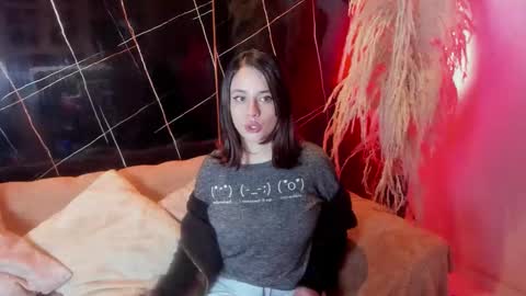 kassandra james online show from February 3, 1:27 pm