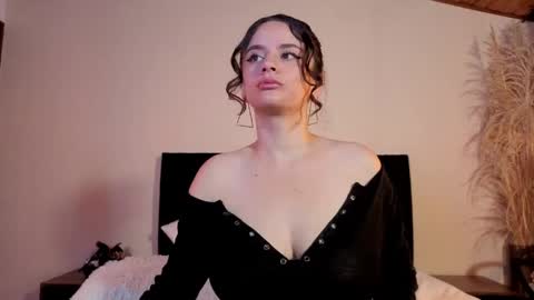 Snapshot of kassandra_james chatting on May 11, 11:05 am kassandra james online show from May 11, 11:05 am