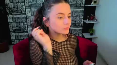 Snapshot of kassandra_james chatting on June 20, 2:20 pm kassandra james online show from June 20, 2:20 pm