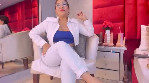 Kasandra Hall online show from October 8, 9:34 pm