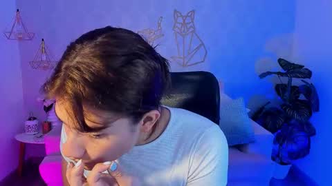 Snapshot of kassmonroe chatting on September 14, 7:02 pm kassmonroe online show from September 14, 7:02 pm