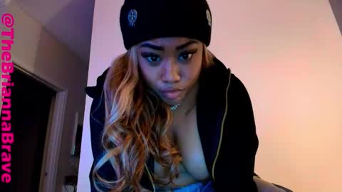 Snapshot of kat2025 chatting on December 13, 9:42 pm BriannaBrave online show from December 13, 9:42 pm