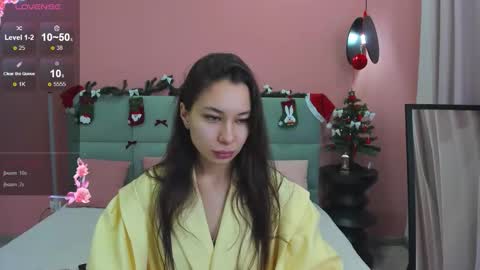 Snapshot of kat__cat chatting on December 4, 8:34 am kat__cat online show from December 4, 8:34 am