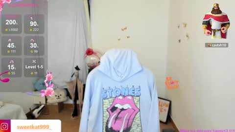 Snapshot of kat_ly_chan chatting on February 6, 6:46 pm Kat online show from February 6, 6:46 pm