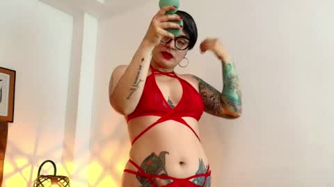kat paradisse online show from June 3, 2:33 pm