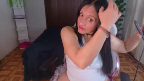 Snapshot of kataleya_29 chatting on September 19, 3:45 pm kate online show from September 19, 3:45 pm