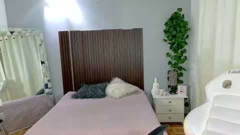 Snapshot of kataleya_29 chatting on November 10, 8:30 pm kate online show from November 10, 8:30 pm