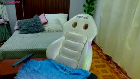 Snapshot of kataleya_29 chatting on November 18, 6:56 pm kate online show from November 18, 6:56 pm